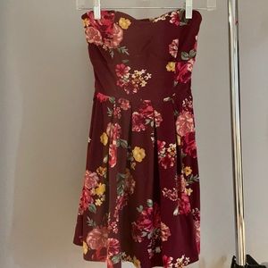 Never Worn strapless dress